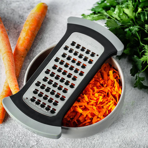 Microplane Fine Bowl Grater