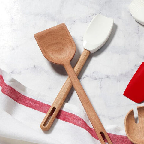 Le Creuset Signature Wood Scraper Spoon