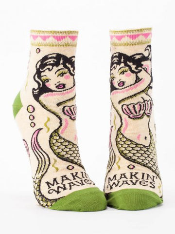 Blue Q Women's Ankle Socks Makin Waves