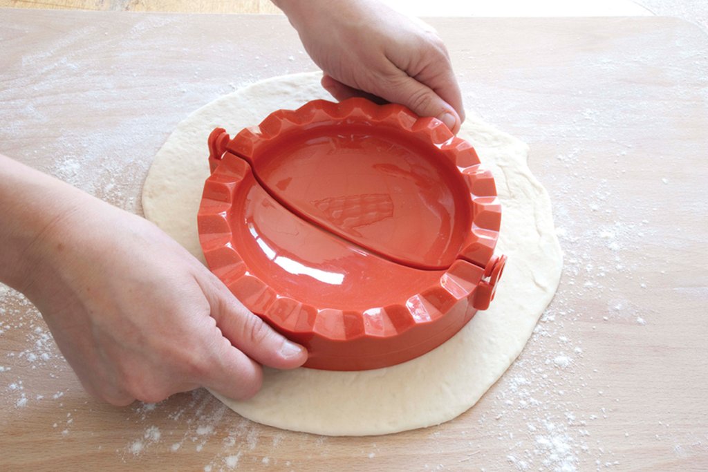 Pizza Craft Large Calzone Press