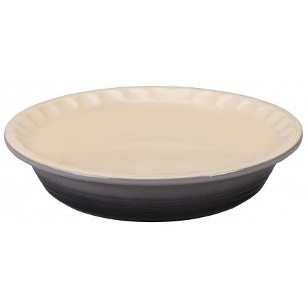 Le Creuset 9" Flint Oyster Pie Dish