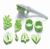 FR 11 Piece Pie Decorating Kit