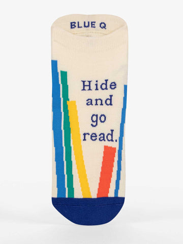 Blue Q Sneaker Socks Hide and Go Read