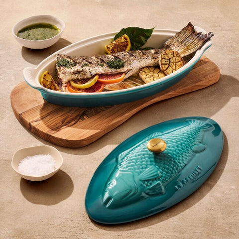 Le Creuset Heritage Fish Baker Bleu Riviera 1.7Qt