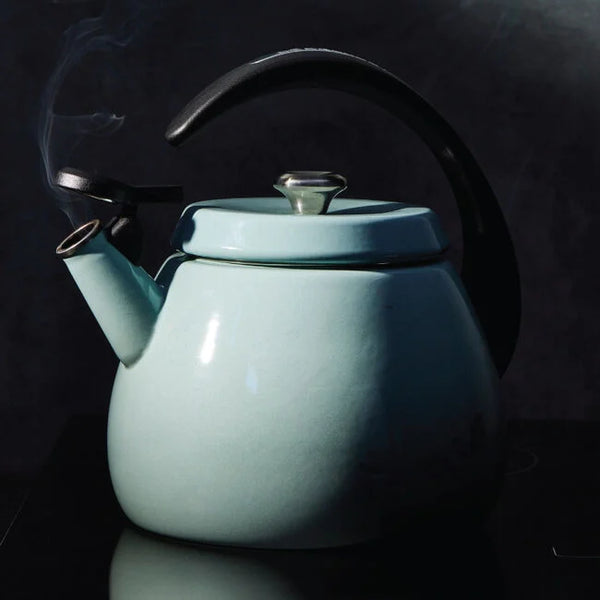 Le Creuset Cloche Kettle Sea Salt 2.2Qt
