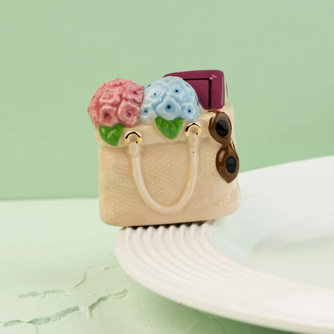 Nora Fleming tote-ally cute!