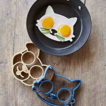 Fred Funny Side Up Cat Egg/Pancake Ring