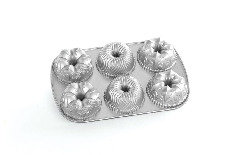 Nordic Ware Garland Mini Bundt Pan