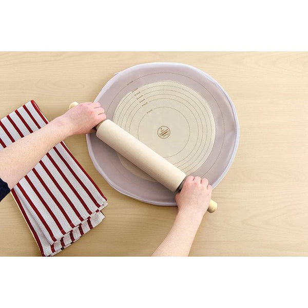 HIC Silicone Pie Crust Bag 16"