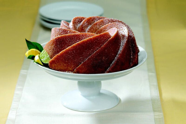 Nordic Ware Heritage 10 Cup Bundt Pan