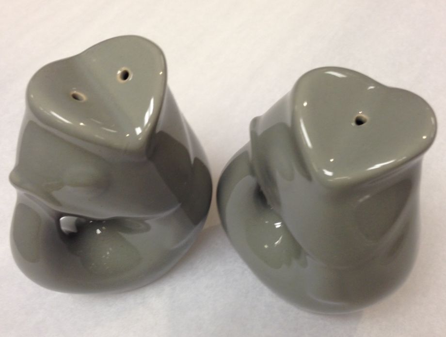 Gurgle Pot Salt and Pepper Set Stone